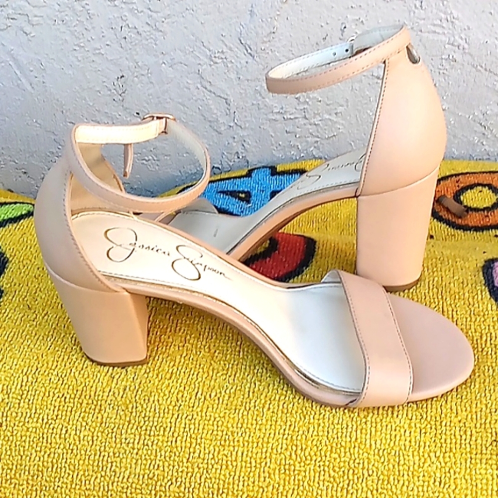 Jessica Simpson high heels